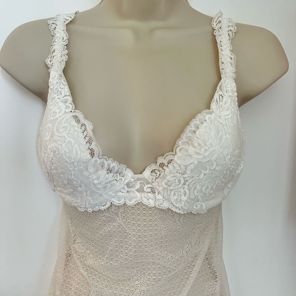 La Perla Elegant Cream Lace Chemise - Picture 16 of 16